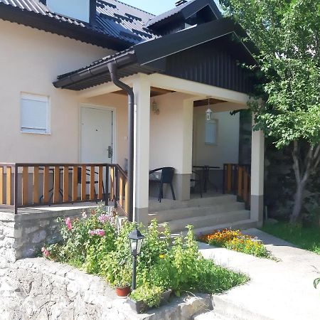 Our House Apartments コラシン エクステリア 写真
