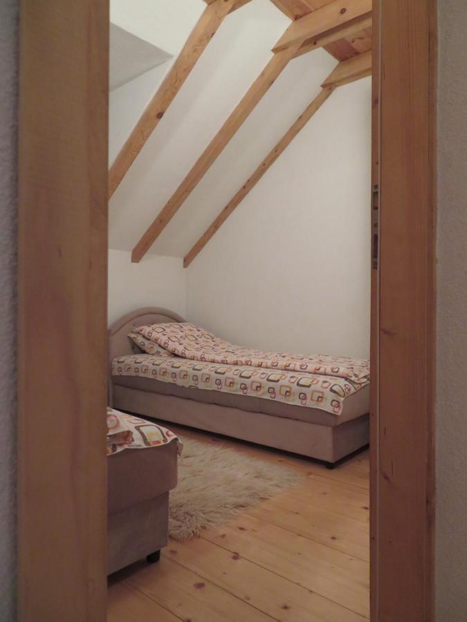 Our House Apartments コラシン エクステリア 写真